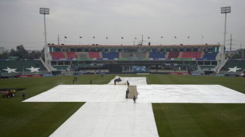 বৃষ্টিতে অস্ট্রেলিয়া-দক্ষিণ আফ্রিকা ম্যাচ অনিশ্চিত, ওভার কমার শঙ্কা