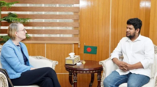 গণমাধ্যম সংস্কারে নতুন উদ্যোগ, সাংবাদিক সুরক্ষায় অধ্যাদেশের চিন্তা: তথ্য উপদেষ্টা