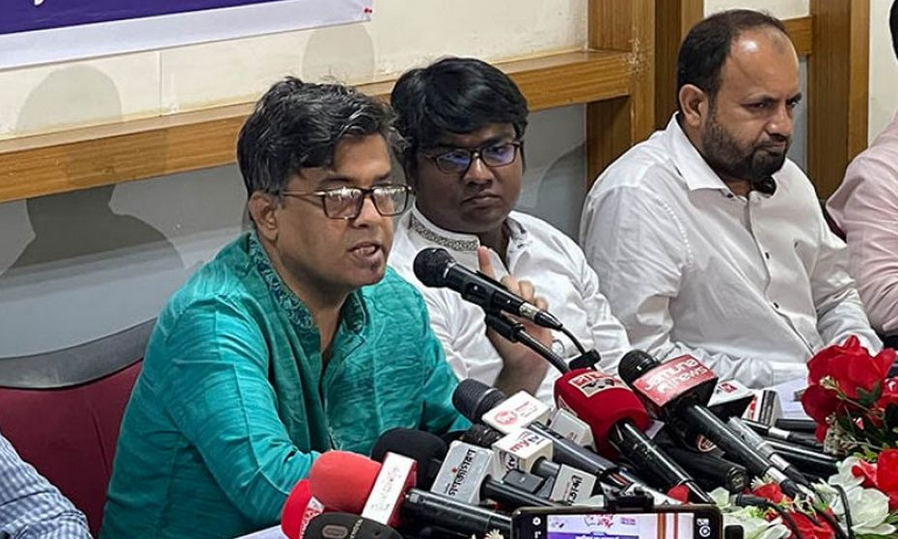 প্রকৃত সাংবাদিকদের স্বচ্ছ যাচাইয়ের মাধ্যমে অ্যাক্রেডিটেশন কার্ড দেওয়ার আশ্বাস