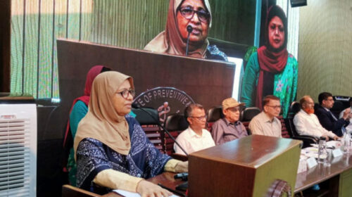 সুস্থ জাতি গঠনে পুষ্টি ও সচেতনতার গুরুত্ব তুলে ধরলেন স্বাস্থ্য উপদেষ্টা