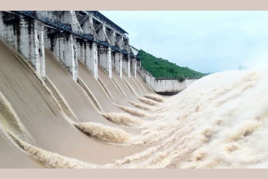 ফারাক্কা নিয়ে দীর্ঘমেয়াদি বিতর্ক ও ভবিষ্যতের অনিশ্চয়তা