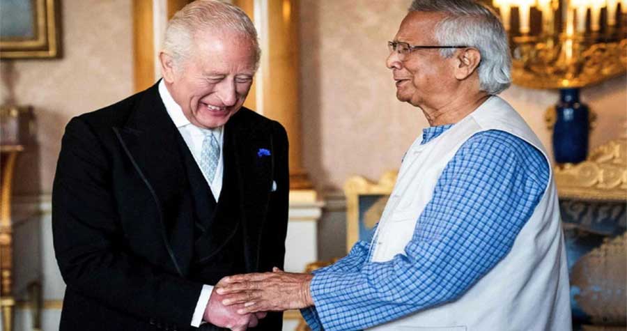 ড. মুহাম্মদ ইউনূস ব্রিটেনের রাজা চার্লস তৃতীয়ের সঙ্গে একান্ত সাক্ষাৎ করেছেন