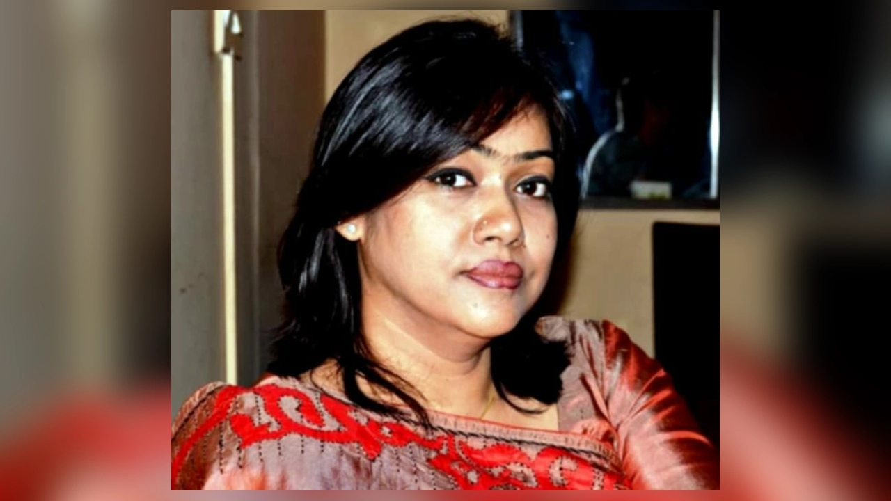 সাংবাদিকদের পাশে সরকারের অঙ্গীকার, কল্যাণ ট্রাস্টের চেক বিতরণে তথ্য সচিব