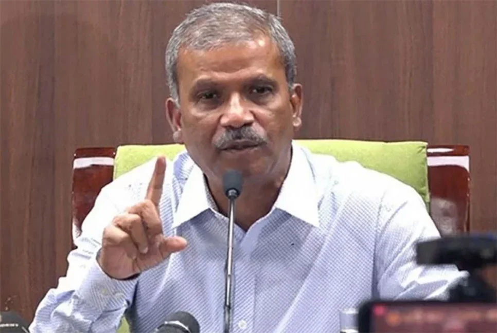 শেখ হাসিনার উপযুক্ত বিচার হবে বাংলাদেশে: আইন উপদেষ্টা আসিফ নজরুল